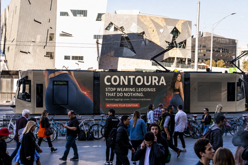 Seen with Contoura