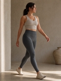 Contoura Leggings in Dark Grey — movement