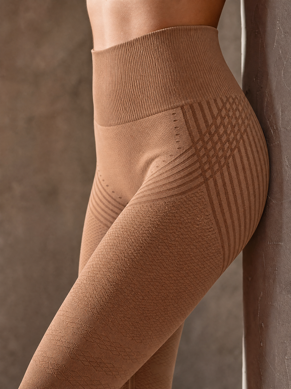 Contoura Leggings in Chocolate Brown — knit texture detail