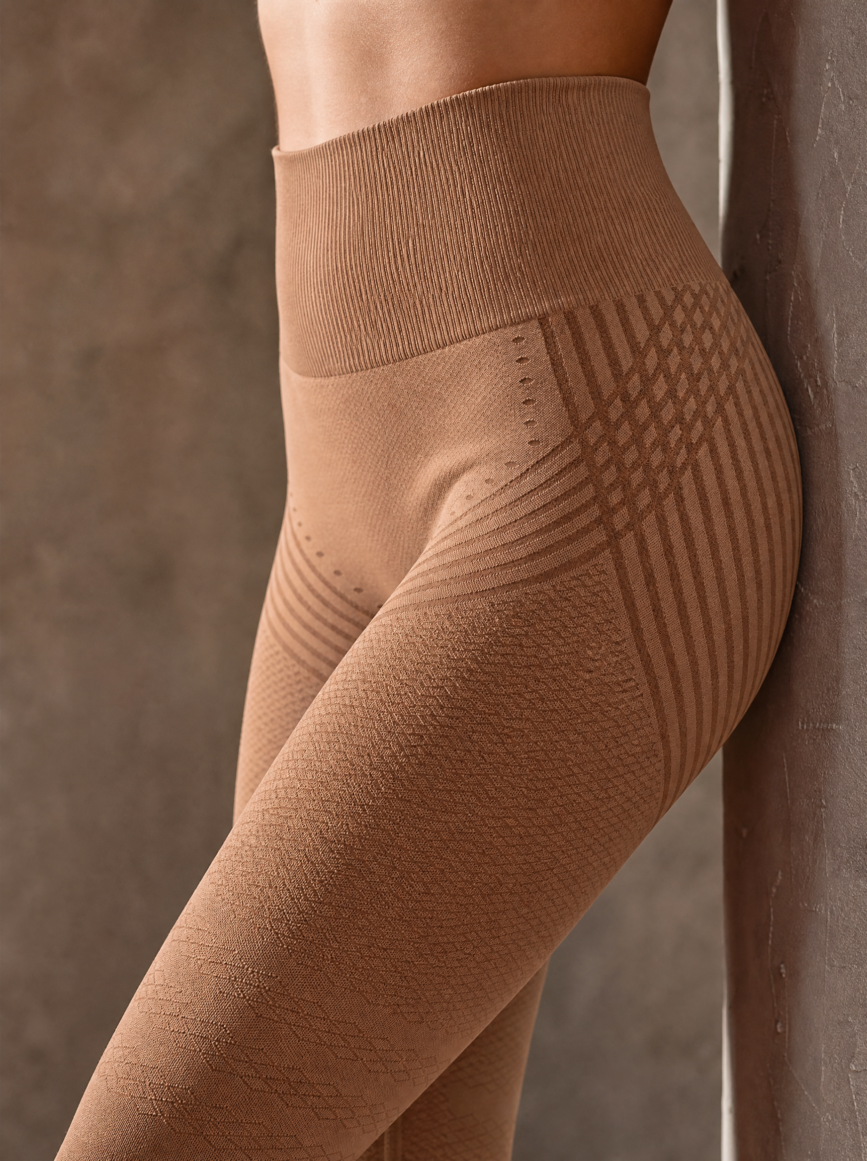 Contoura Leggings in Chocolate Brown — knit texture detail